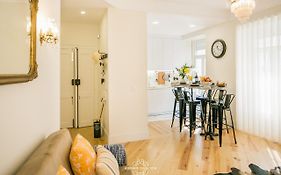 Very Central And Charming Apartment 60 By Lisbonne Collection